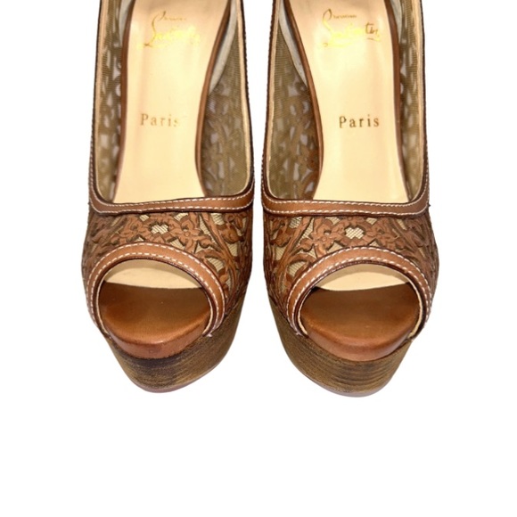Christian Louboutin Pampas Tan Floral Lasercut Lady Peep Heel | 39 - Picture 2 of 11